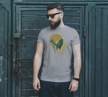 Load image into Gallery viewer, Thoughtful Bird Shirt- Unisex